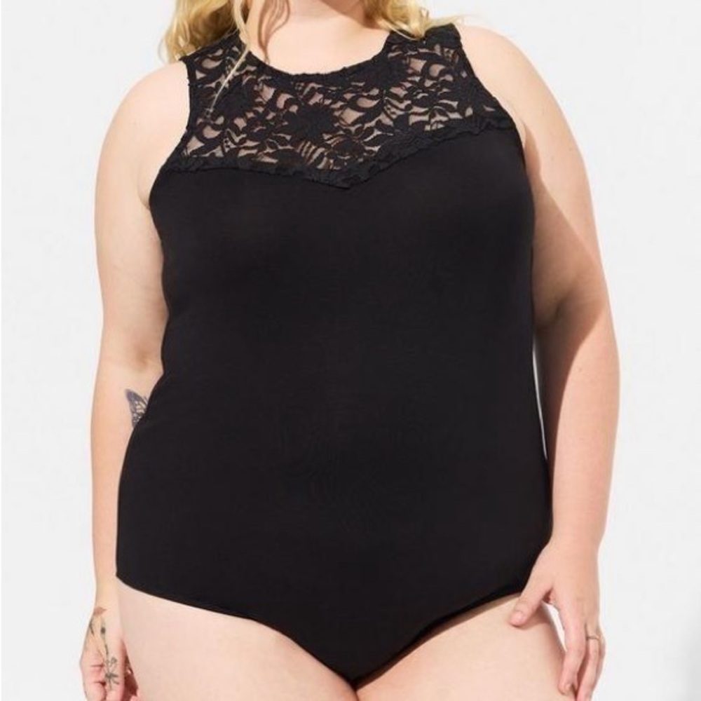 🆕 NWT torrid 2 Black Bodysuit Super Soft Lace Sweetheart Bodysuit 2X XXL 18 20